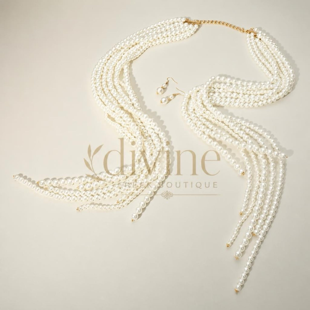 Long pearl necklace